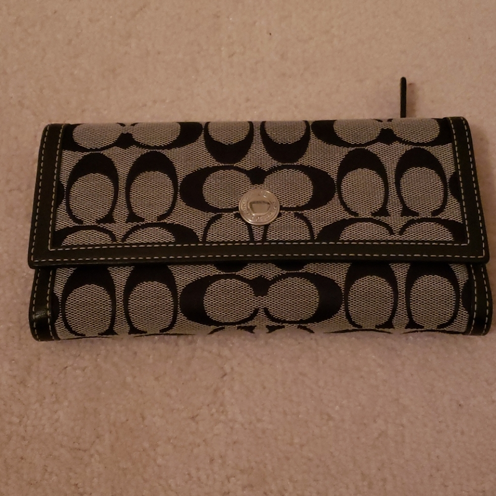 Coach Hampton Slim Envelope Wallet